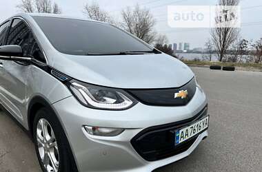 Хэтчбек Chevrolet Bolt EV 2019 в Киеве