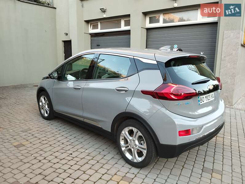 Хэтчбек Chevrolet Bolt EV 2019 в Тернополе