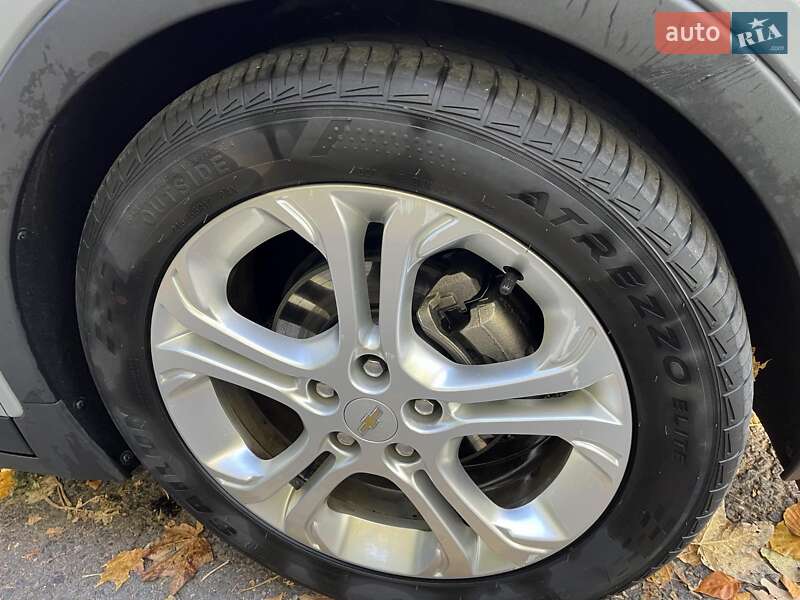 Хетчбек Chevrolet Bolt EV 2018 в Львові