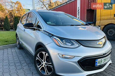 Хэтчбек Chevrolet Bolt EV 2018 в 