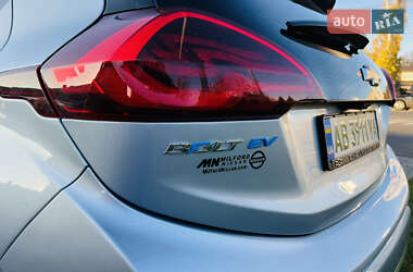 Хэтчбек Chevrolet Bolt EV 2018 в 