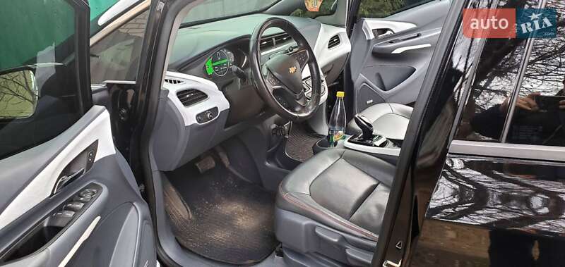 Хэтчбек Chevrolet Bolt EV 2017 в Чугуеве