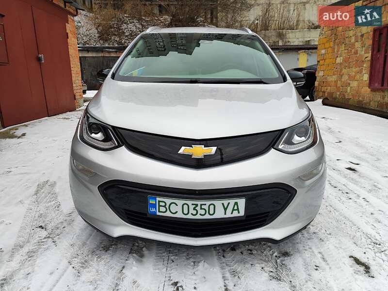 Хэтчбек Chevrolet Bolt EV 2018 в Киеве