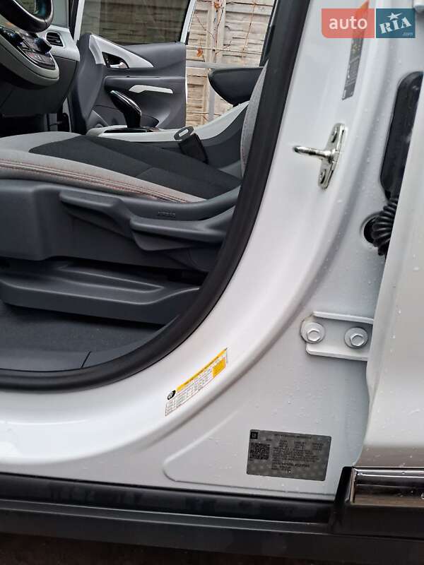 Хэтчбек Chevrolet Bolt EV 2020 в Виннице