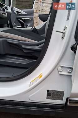 Хэтчбек Chevrolet Bolt EV 2020 в 