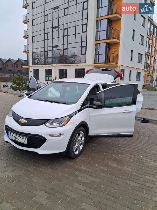 Хэтчбек Chevrolet Bolt EV 2020 в Виннице