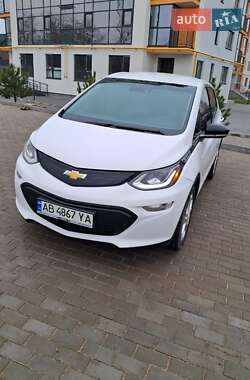 Хэтчбек Chevrolet Bolt EV 2020 в 