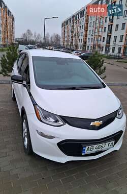 Хэтчбек Chevrolet Bolt EV 2020 в 