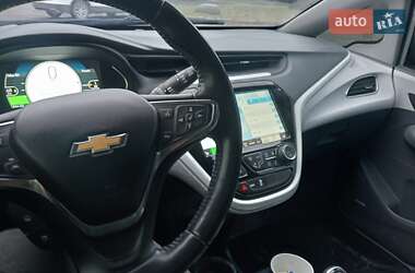 Хэтчбек Chevrolet Bolt EV 2020 в 