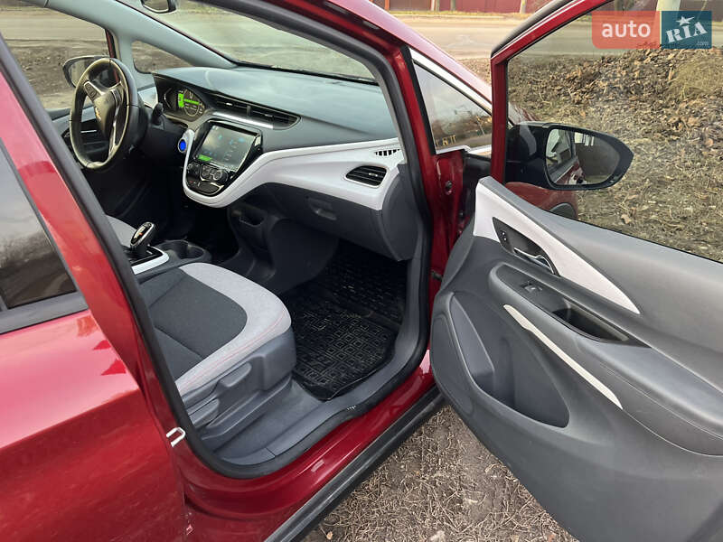 Хетчбек Chevrolet Bolt EV 2018 в Броварах