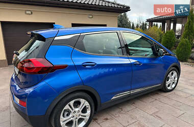 Хэтчбек Chevrolet Bolt EV 2020 в 