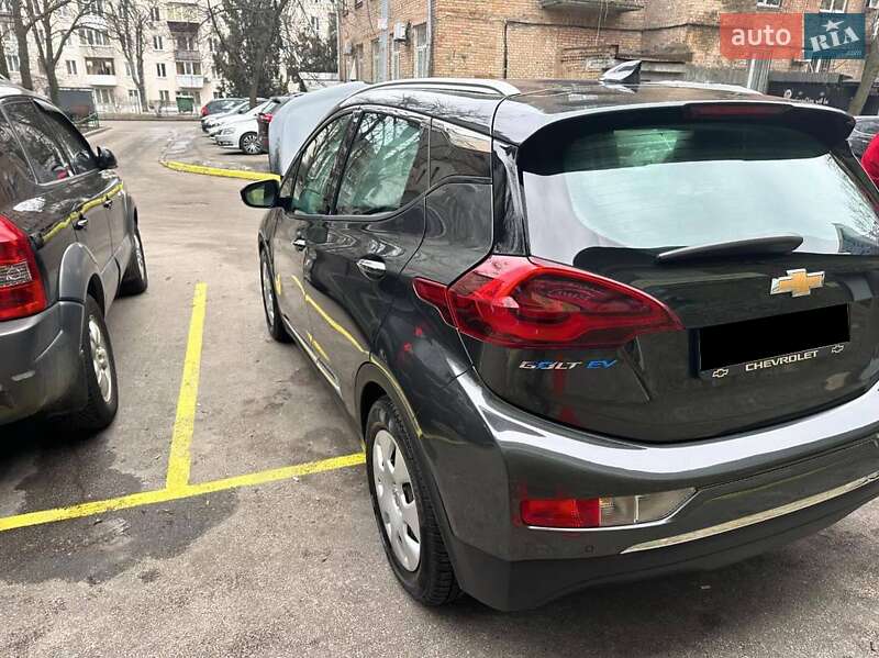 Хетчбек Chevrolet Bolt EV 2018 в Чернігові