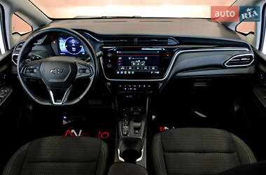 Хэтчбек Chevrolet Bolt EV 2023 в 