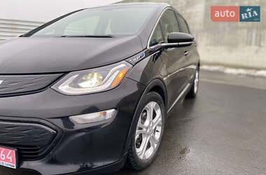 Хэтчбек Chevrolet Bolt EV 2021 в 