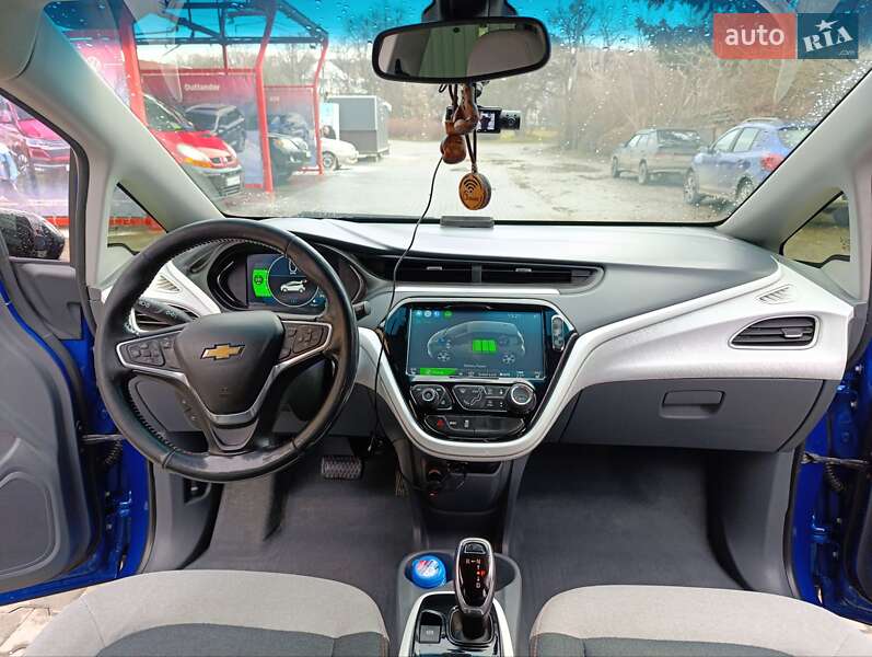 Хэтчбек Chevrolet Bolt EV 2017 в Черновцах фото 15 Хэтчбек Chevrolet Bolt EV 2017 в Черновцах