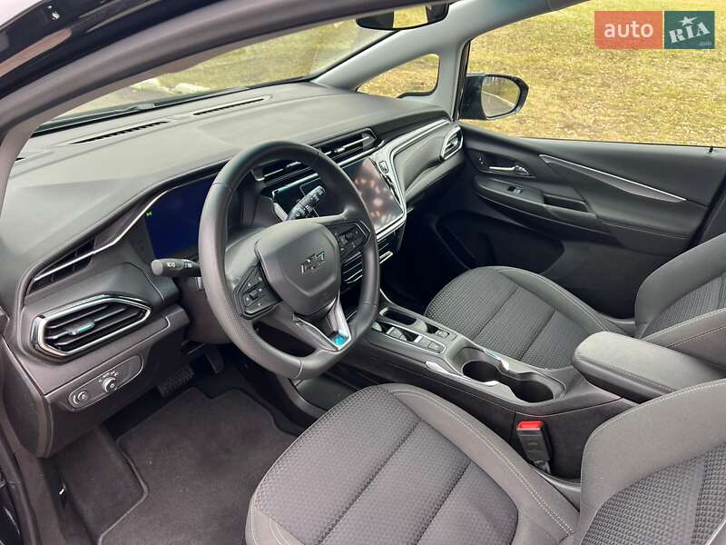 Хэтчбек Chevrolet Bolt EV 2023 в Ровно