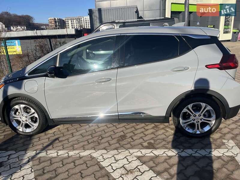 Хетчбек Chevrolet Bolt EV 2018 в Львові