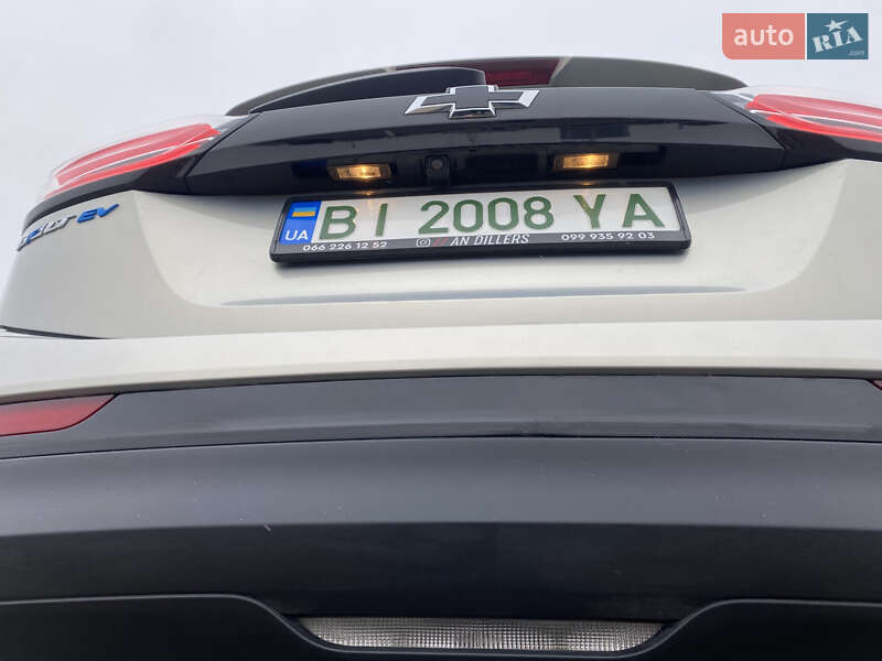 Хэтчбек Chevrolet Bolt EV 2022 в Полтаве