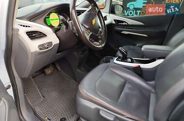 Хэтчбек Chevrolet Bolt EV 2018 в 
