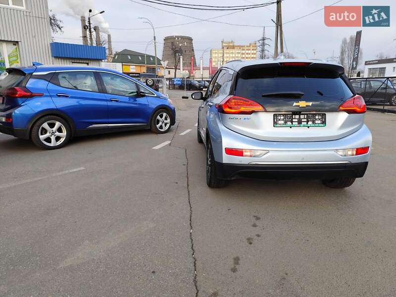 Хетчбек Chevrolet Bolt EV 2018 в Києві