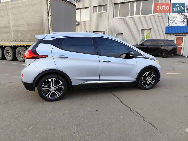 Хетчбек Chevrolet Bolt EV 2018 в Києві