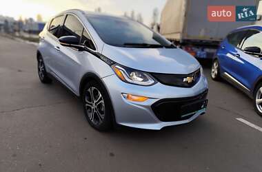 Хэтчбек Chevrolet Bolt EV 2018 в 