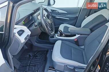 Хэтчбек Chevrolet Bolt EV 2020 в 