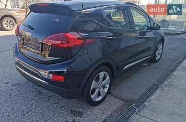 Хэтчбек Chevrolet Bolt EV 2020 в 