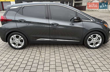 Хэтчбек Chevrolet Bolt EV 2020 в 