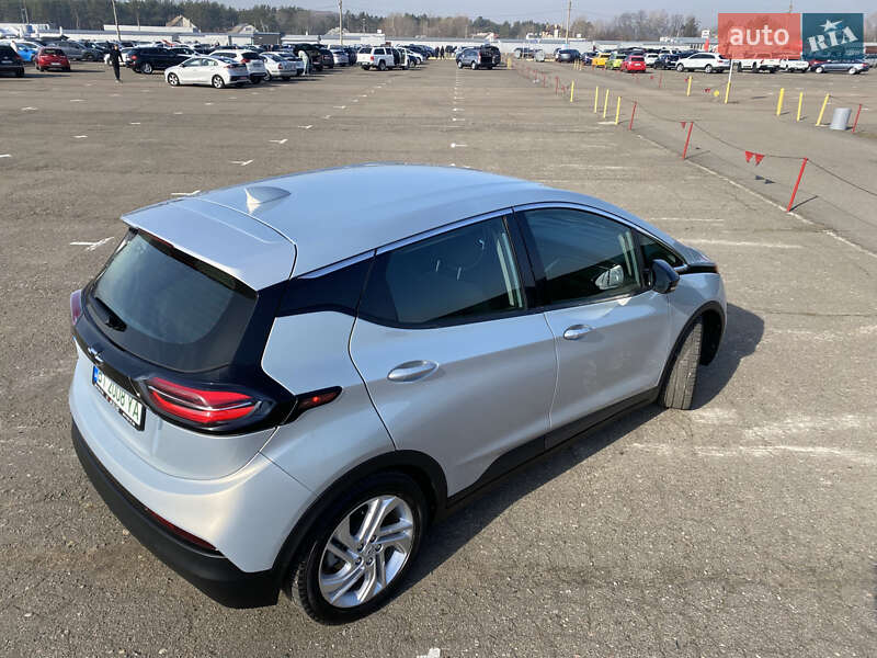 Хэтчбек Chevrolet Bolt EV 2022 в Полтаве