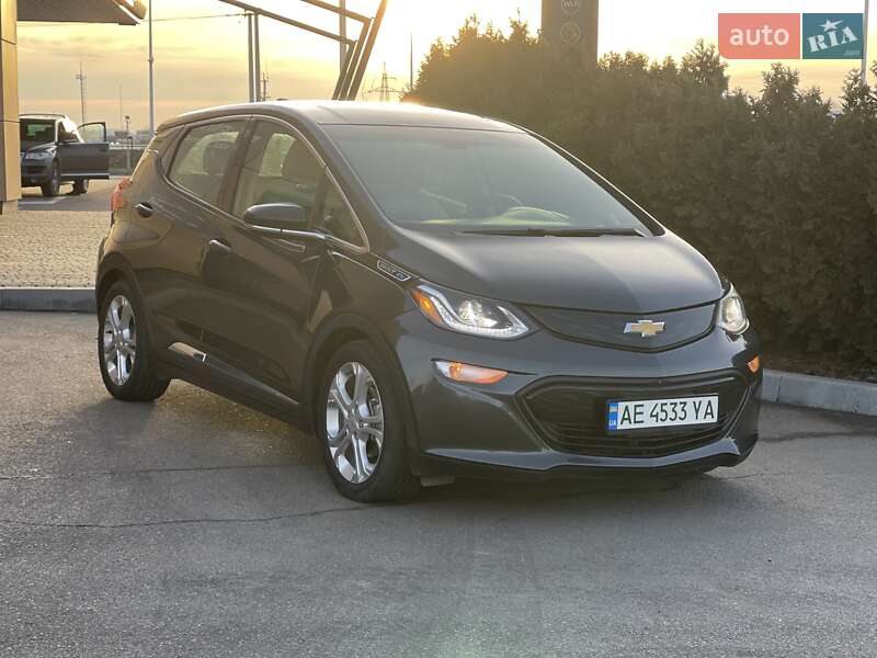 Хэтчбек Chevrolet Bolt EV 2019 в Днепре фото 12 Хэтчбек Chevrolet Bolt EV 2019 в Днепре