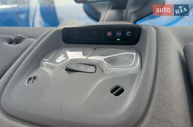 Хетчбек Chevrolet Bolt EV 2017 в 
