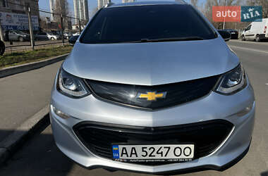 Хетчбек Chevrolet Bolt EV 2017 в 