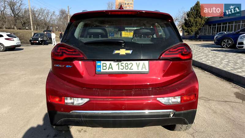 Хэтчбек Chevrolet Bolt EV 2020 в Кропивницком