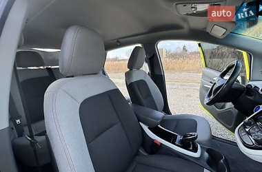 Хэтчбек Chevrolet Bolt EV 2019 в 