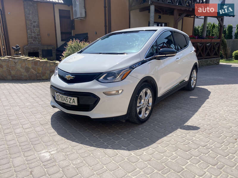 Хэтчбек Chevrolet Bolt EV 2017 в Тернополе фото 2 Хэтчбек Chevrolet Bolt EV 2017 в Тернополе