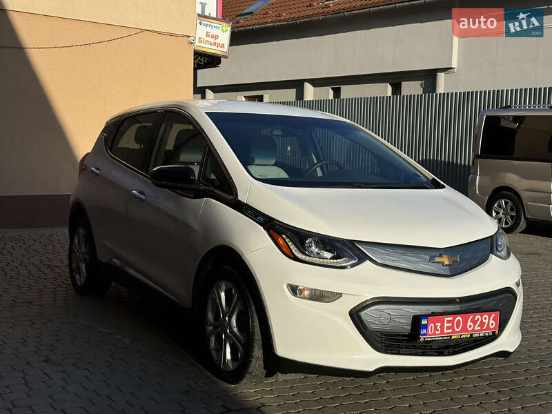 Хэтчбек Chevrolet Bolt EV 2017 в Ужгороде