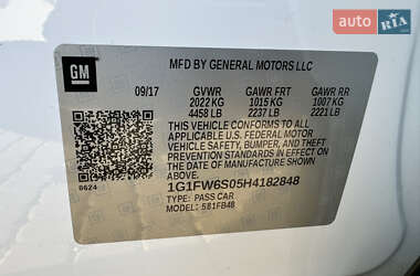 Хэтчбек Chevrolet Bolt EV 2017 в 