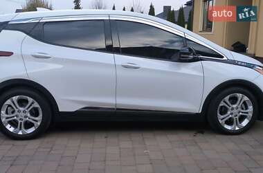 Хетчбек Chevrolet Bolt EV 2020 в 
