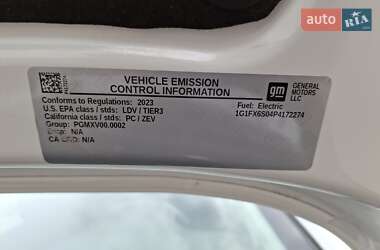 Хэтчбек Chevrolet Bolt EV 2023 в 