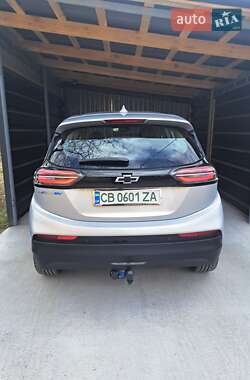 Хэтчбек Chevrolet Bolt EV 2023 в 
