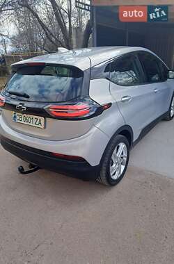 Хэтчбек Chevrolet Bolt EV 2023 в 