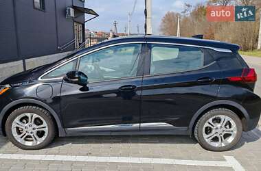 Хэтчбек Chevrolet Bolt EV 2017 в 