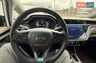 Хетчбек Chevrolet Bolt EV 2022 в 