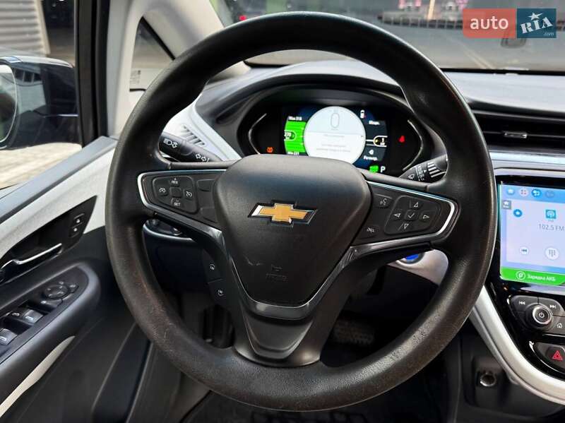 Хэтчбек Chevrolet Bolt EV 2018 в Киеве