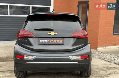 Хетчбек Chevrolet Bolt EV 2019 в 