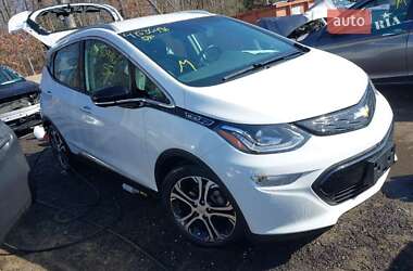 Хэтчбек Chevrolet Bolt EV 2019 в 