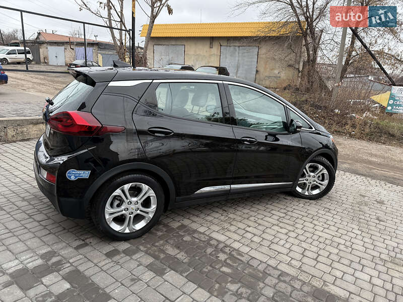 Хэтчбек Chevrolet Bolt EV 2020 в Кривом Роге