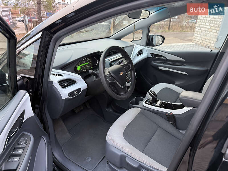 Хэтчбек Chevrolet Bolt EV 2020 в Кривом Роге