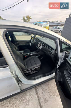 Хетчбек Chevrolet Bolt EV 2023 в 
